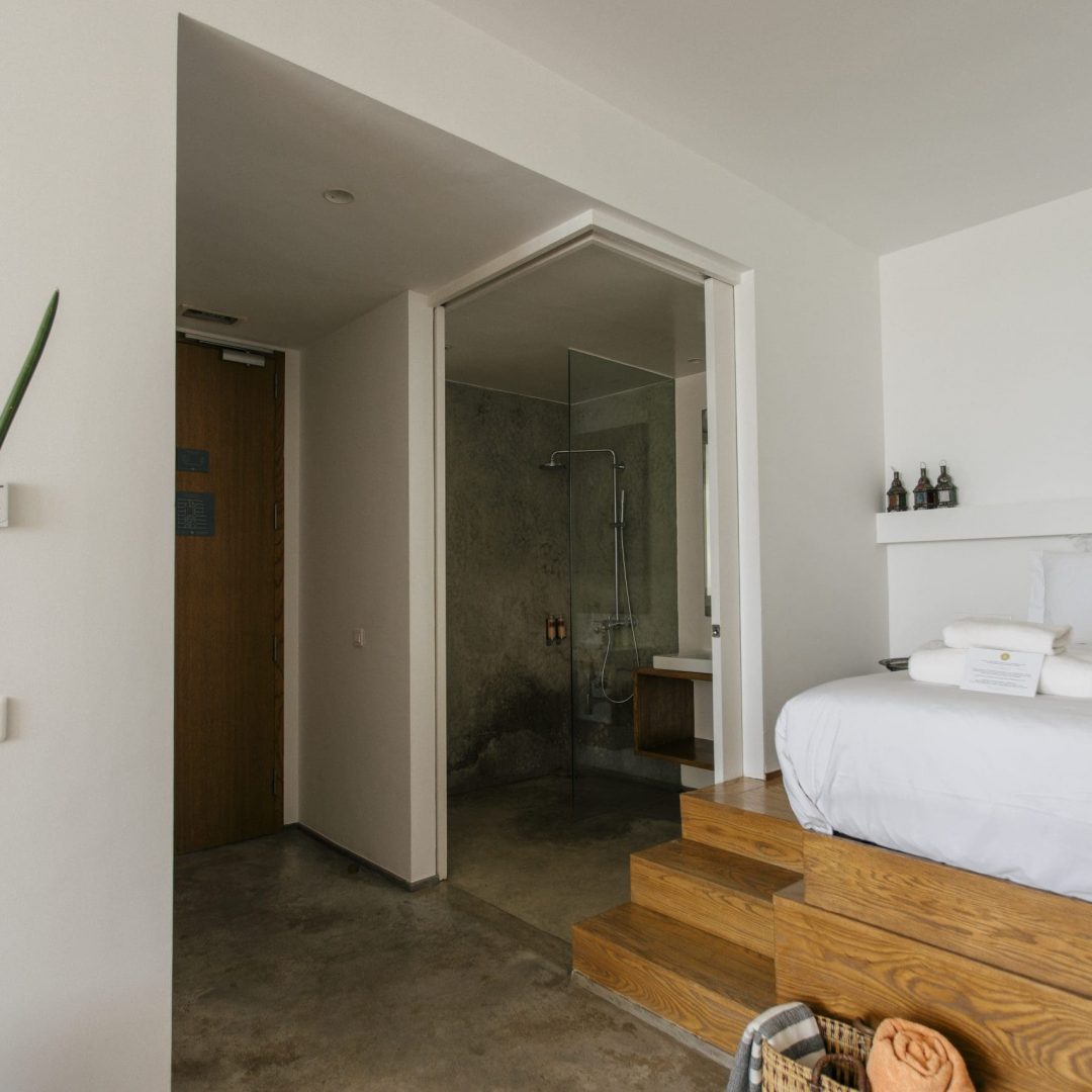AMroom14-scaled