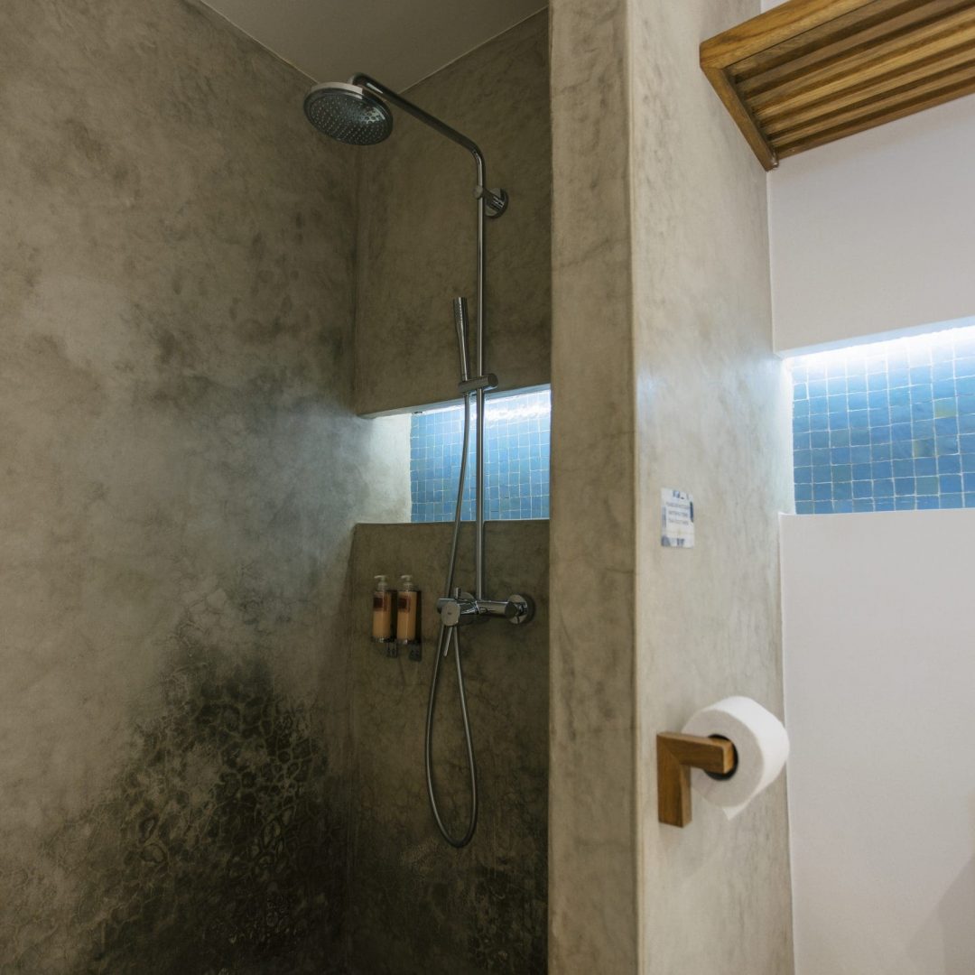 AMroom3-11-copy-scaled